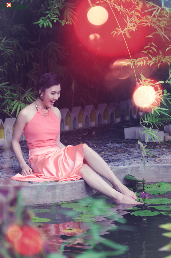 Bộ[-]ảnh[-]DVĐA[-]Nguyệt[-]Ánh[-]đẹp[-]hút[-]hồn[-]trong[-]trang[-]phục[-]mới[-]của[-]NTK[-]Việt[-]Hùng